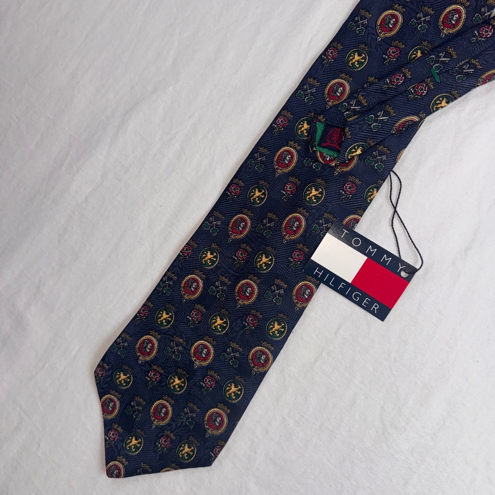 Tommy Hilfiger Tie Mens Navy Blue Heraldic Crest Lion Knight Silk USA Vintage
